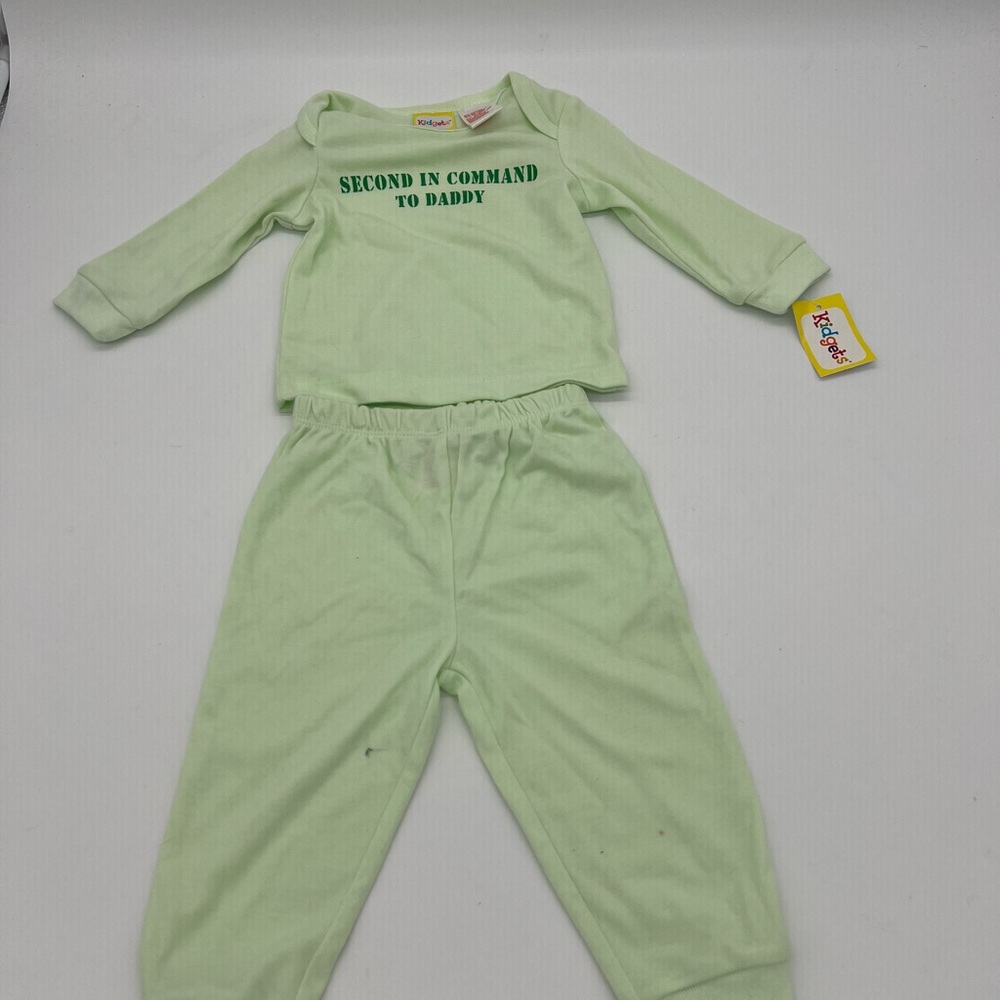 Kidgets Toddler Boys 2 Piece Snug Fit Green Pajama Set 3-6 Months